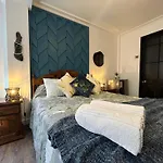Hab. Privada En Cite Historico Del Barrio Yungay
